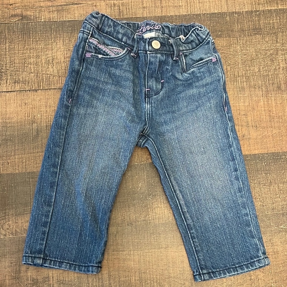 Girls size 2T Levi’s jeans